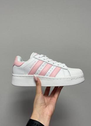 Кроссовки на платформе adidas superstar platform white pink