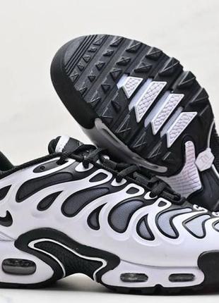 Мужские кроссовки nike air max plus drift black white