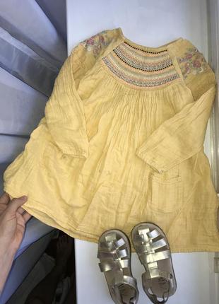 Муслиновое платье next 4 года сандалии zara 26 размер