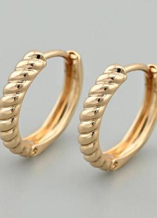 Сережки з медичного золота