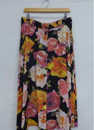 Спідниця міді на гудзиках