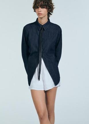 Джинсова сорочка trf з вирізом