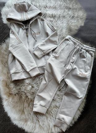 Спортивні костюми3 фото