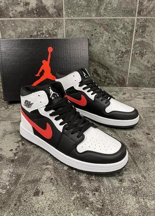 Кросівки nike air jordan 1 (чорні, червоний знак)