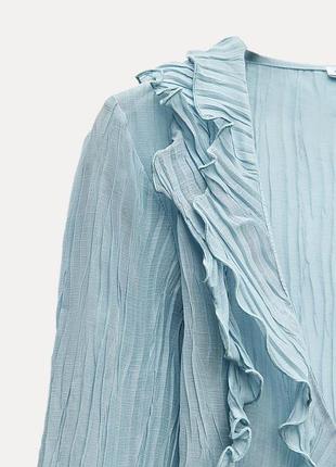 Плиссированный топ с воланами