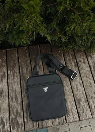 Сумка мессенджер от guess