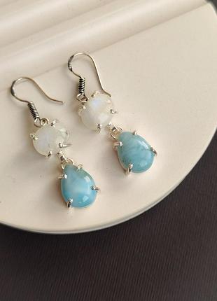 Сережки з натуральними каменями ларимар та адуляр. кульчики з ларимаром крапля та місячним каменем овал.індія
