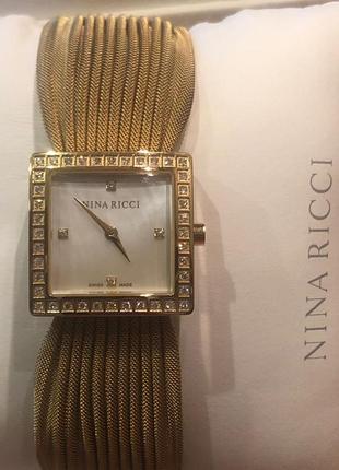 Часы женские,наручные,nina ricci,60000грн