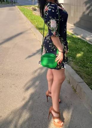 Изысканное платье на запах