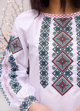 Женская вышитая блуза, новая