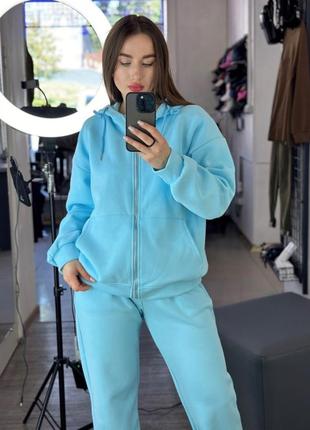 Костюм з кофтою на блискавці та джогерами