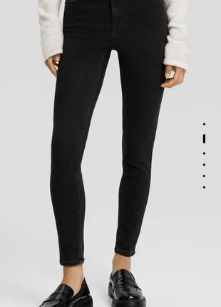 Джинси чорні базові скіні висока посадка bershka skinny jeans s
