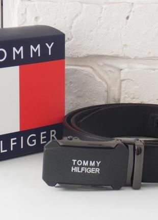 Мужской кожаный ремень-автомат tommy hilfiger
