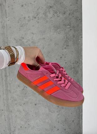 Трендові кросівки adidas gazelle