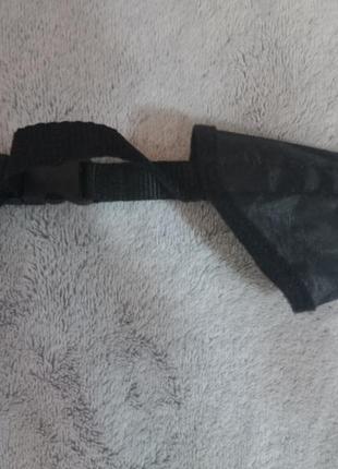 Намордник на маленького песика