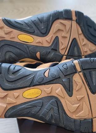 Черевики чоловічі licorn.