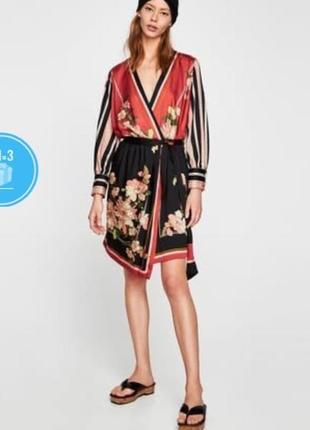 Атласное платье на запах zara