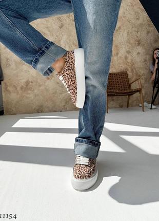 Кросівки кеди текстиль леопардові леопард на високій підошві платформі танкетці масивній