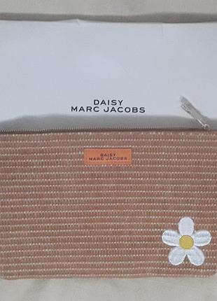 Daisy marc jacobs косметичка