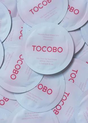 Tocobo vita tone up sun cream spf50+ pa++++ – це тонізуючий зволожуючий санблок
