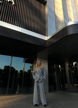 Женский брючный костюм oversize