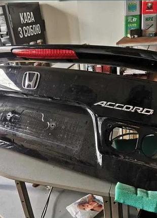 Крышка багажника accord 7 2.4