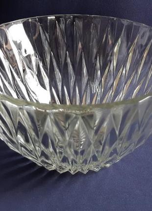 Салатник круглий скляний