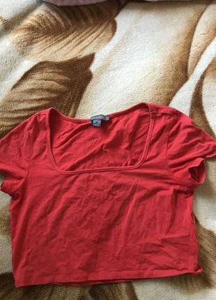Топ-футболка