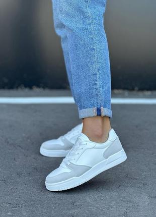 Жіночі кросівки осінь дуже стильні 🔥