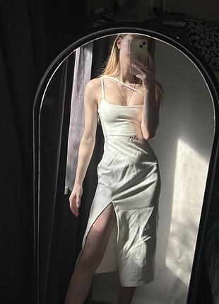 Стильное платье пошил по заказу