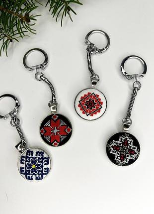 Брелочки микровышивка вышиванка