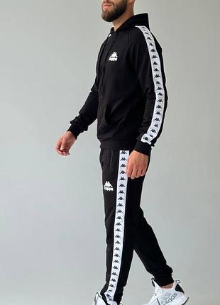 Спортивний крутий костюм з лампасами