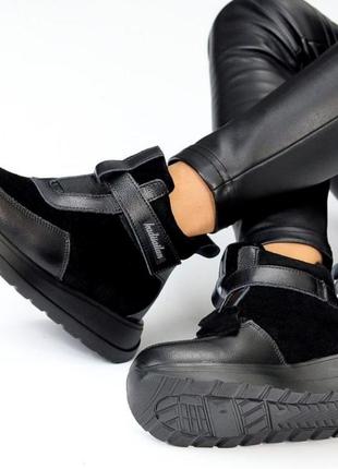 Жіночі черевики ботинки хайтопи на липучках шкіра чорні