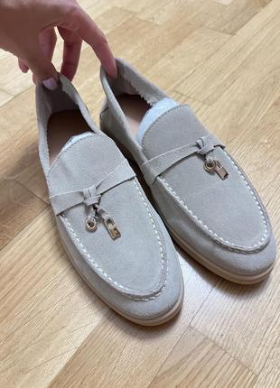 Женские лоферы lora piana