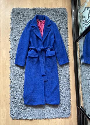 Яскраве стильне шерстяне пальто