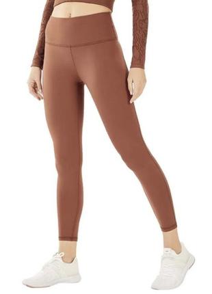Спортивные лосины финес йога powerhold fabletics