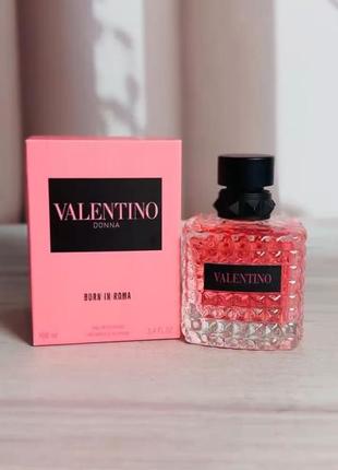 Valentino donna born in roma парфумерія/парфумована вода