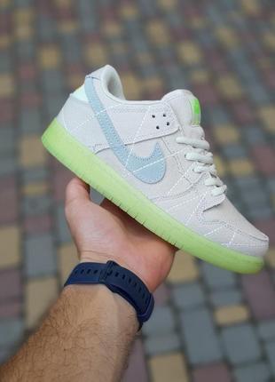 Женские кроссовки nike buy dunk high skinny supreme shoes women black low mummy найк данк бежевого цвета
