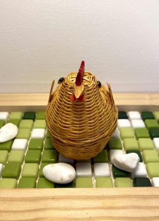 Винтажная миниатюрная "курица" в корзинка, 90-е гг.
