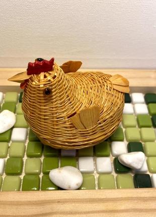 Винтажная миниатюрная "курица" в корзинка, 90-е гг.