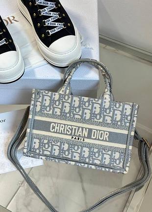 Сумка в стилі christian dior3 фото