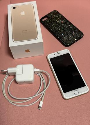 Apple iphone 7 128gb золотий + чохол зоряне небо