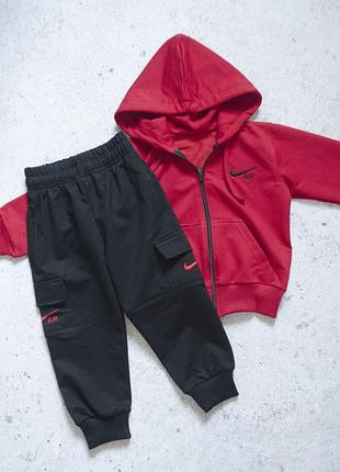 Спортивний костюм