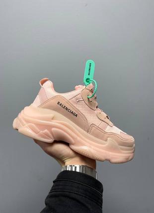 Женские кроссовки розовые в стиле Blue triple s «pink» с лого на подошве