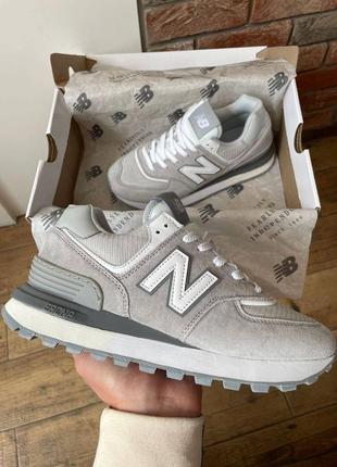 Кросівки new balance