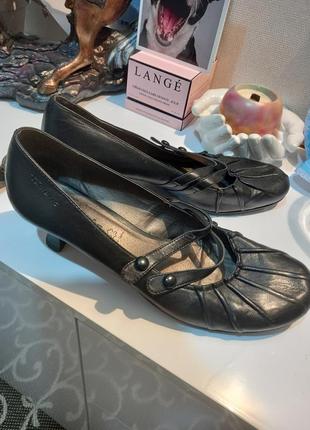 Фирменные женские туфли tamaris