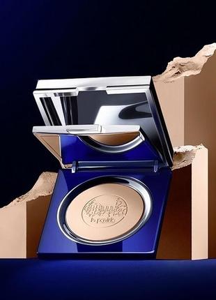 Компактна пудра з екстрактом ікри la prairie skin caviar powder foundation spf 15 uva pa++ тестер