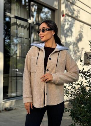 Теплая рубашка с капюшоном женская барашек 42-48 белый, бежевый, моко (темно-бежевый)