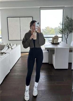 Супер качественные и эластичные лосины bershka