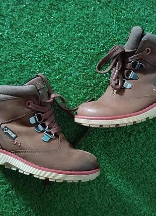 Ботиночки clarks с мембраной gore tex